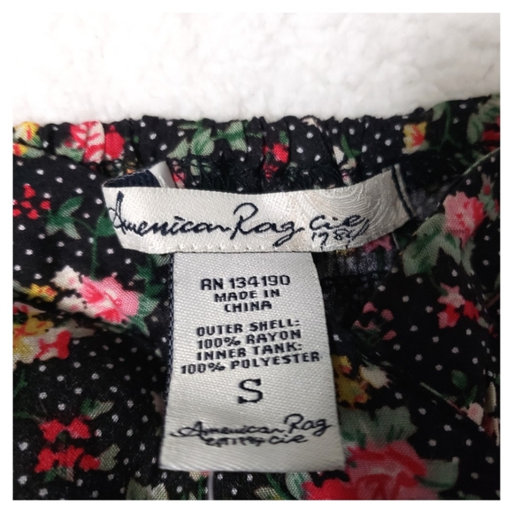 (NWT)American Rag:Size:S/ Black Floral Tube top - Picture 4 of 5